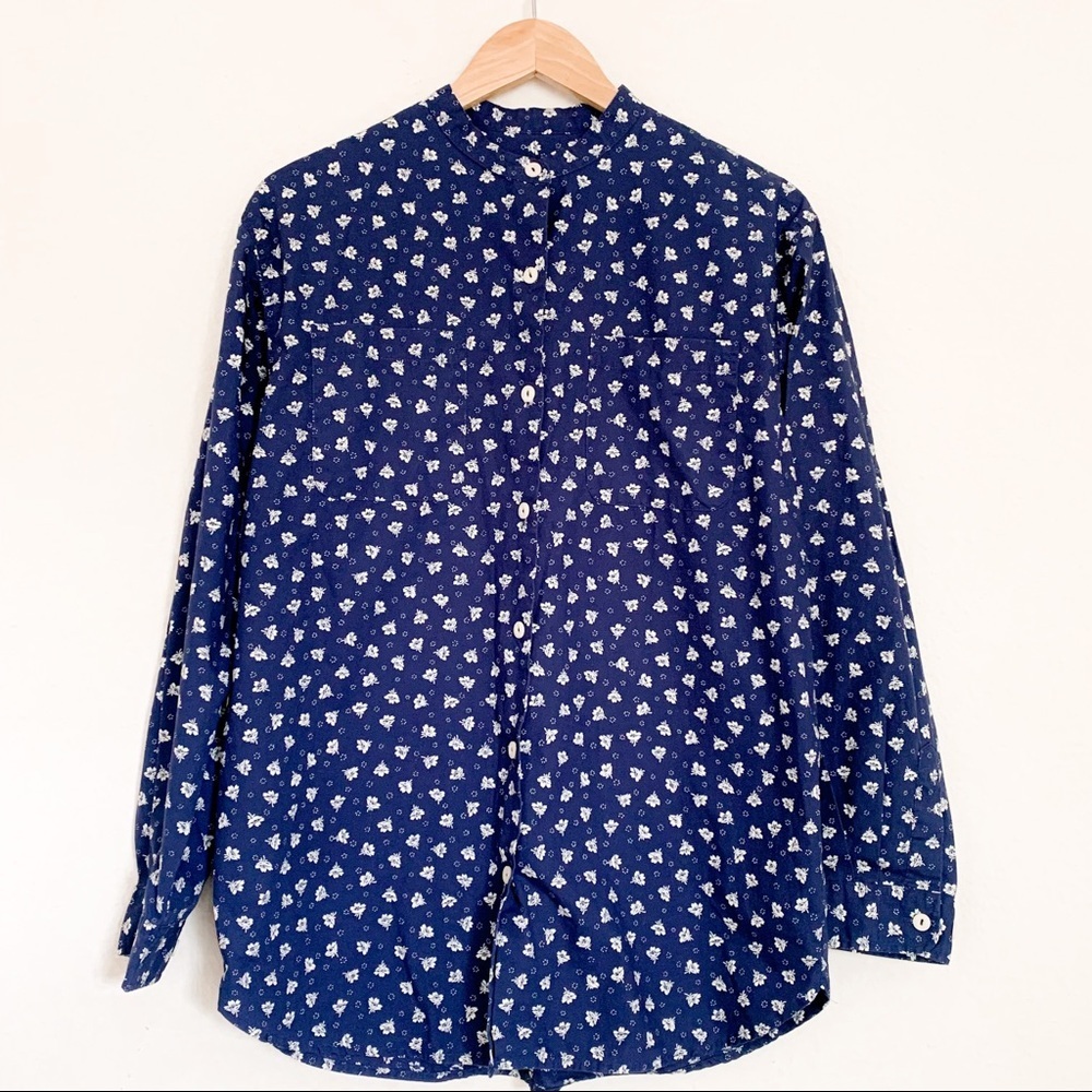 Eddie Bauer Floral Button down Blouse size s